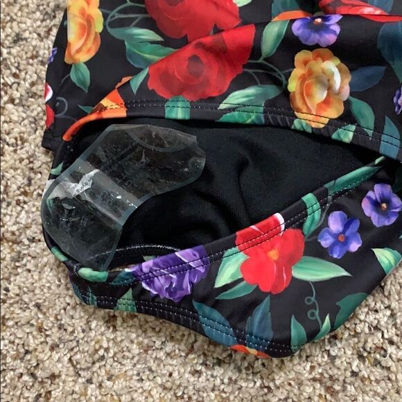 Motel rocks floral one piece bathing suit | size S | NWT - Picture 6 of 8